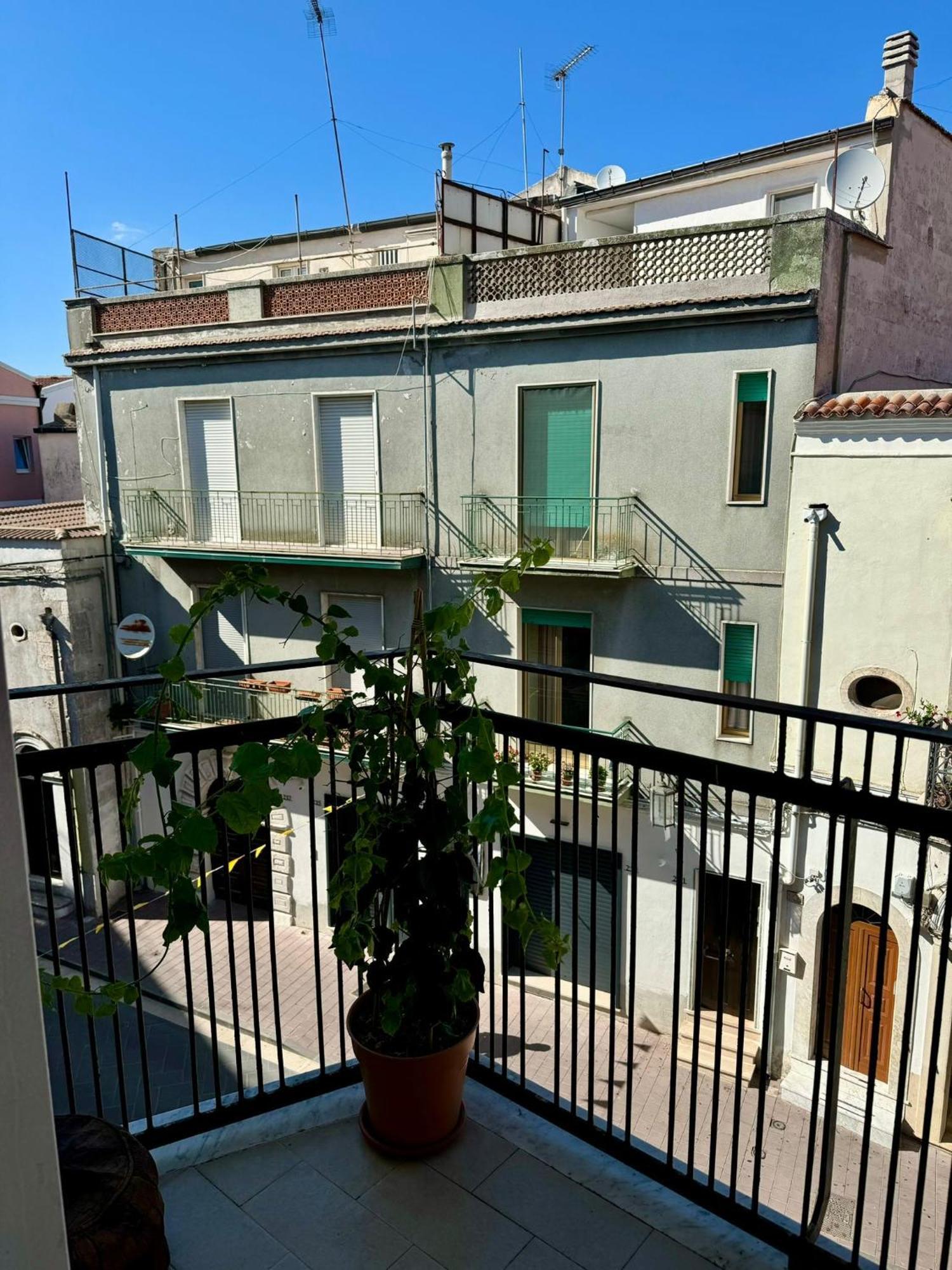 Ely House Apartment Monte SantʼAngelo Exterior foto