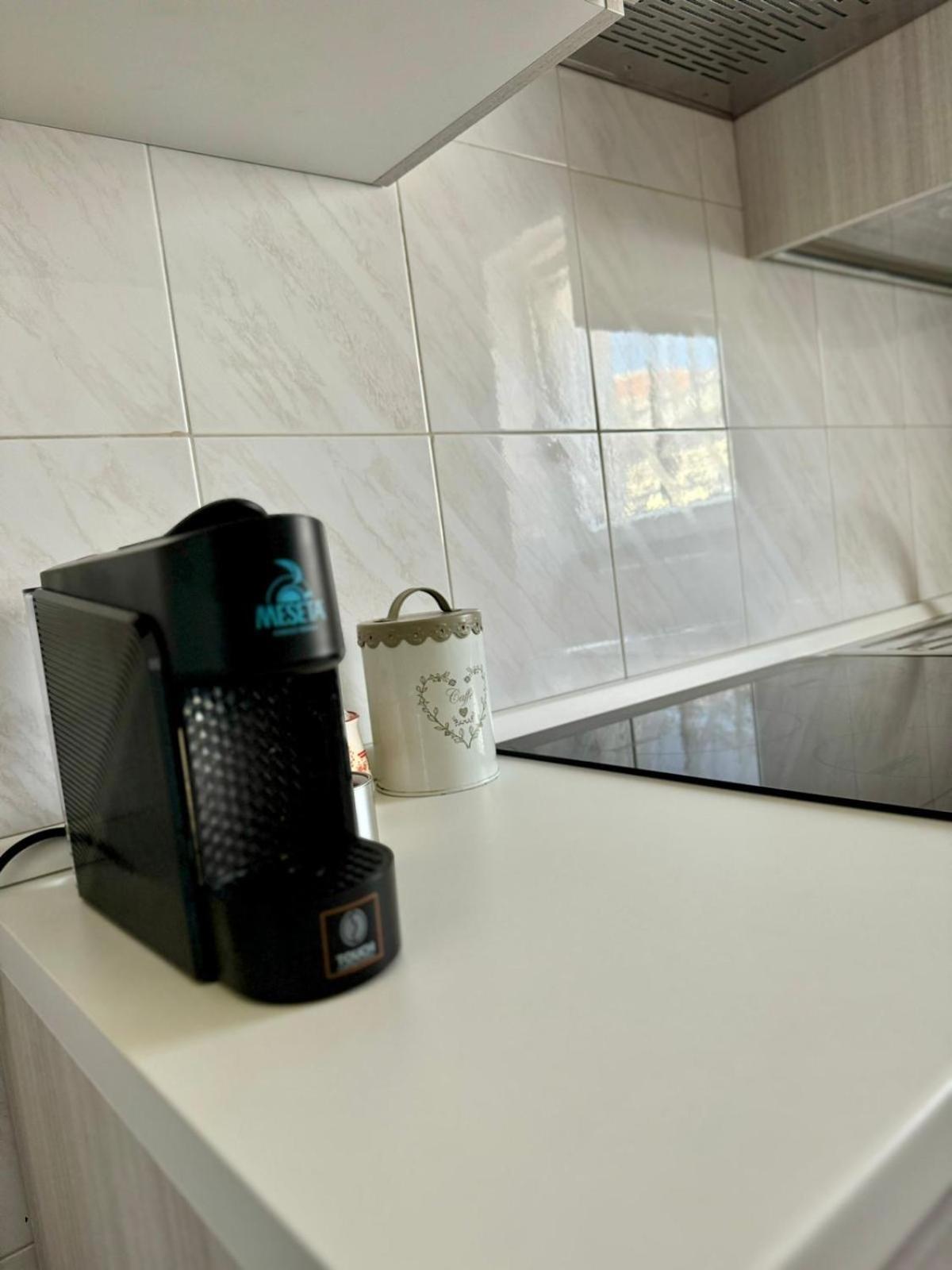 Ely House Apartment Monte SantʼAngelo Exterior foto