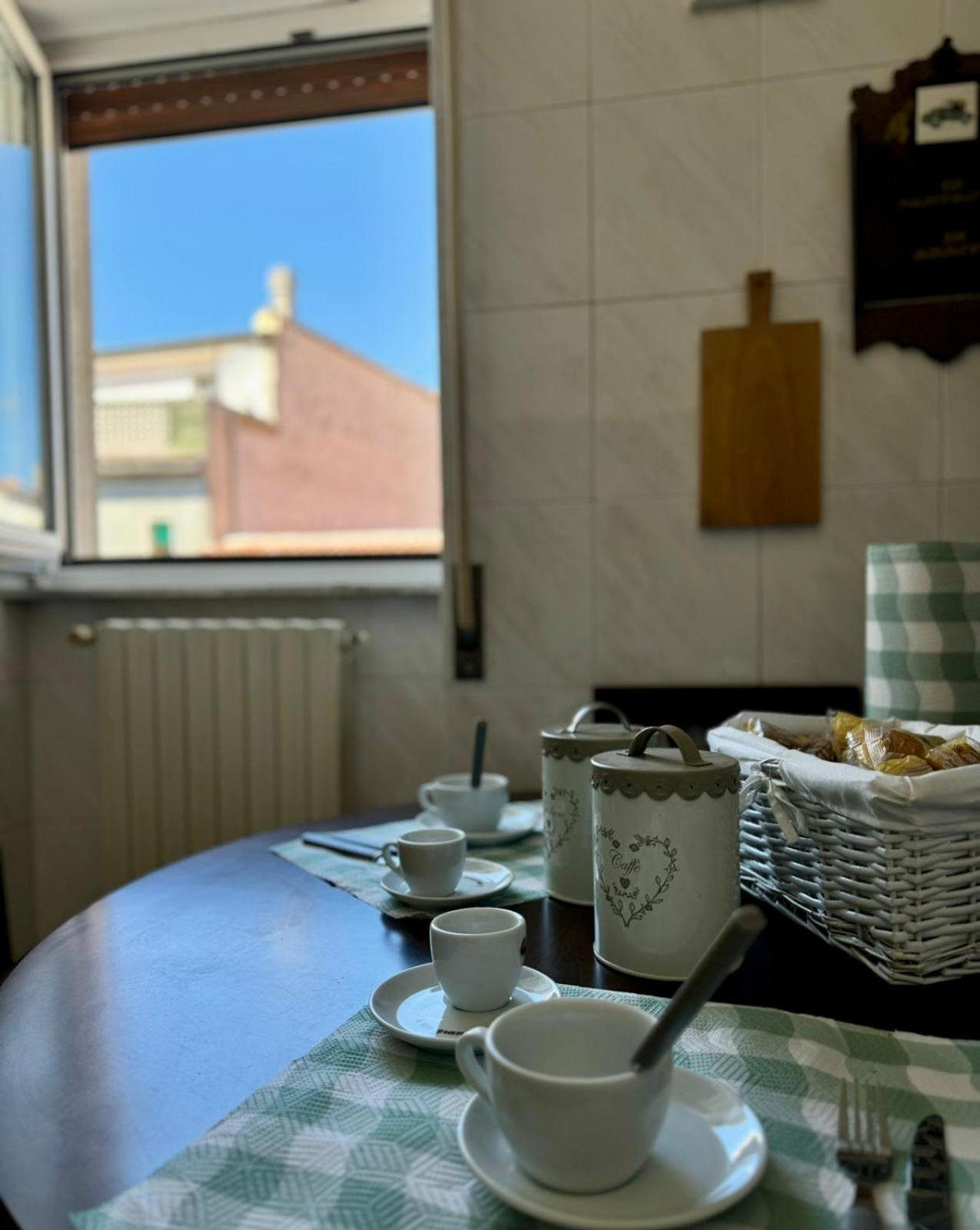 Ely House Apartment Monte SantʼAngelo Exterior foto