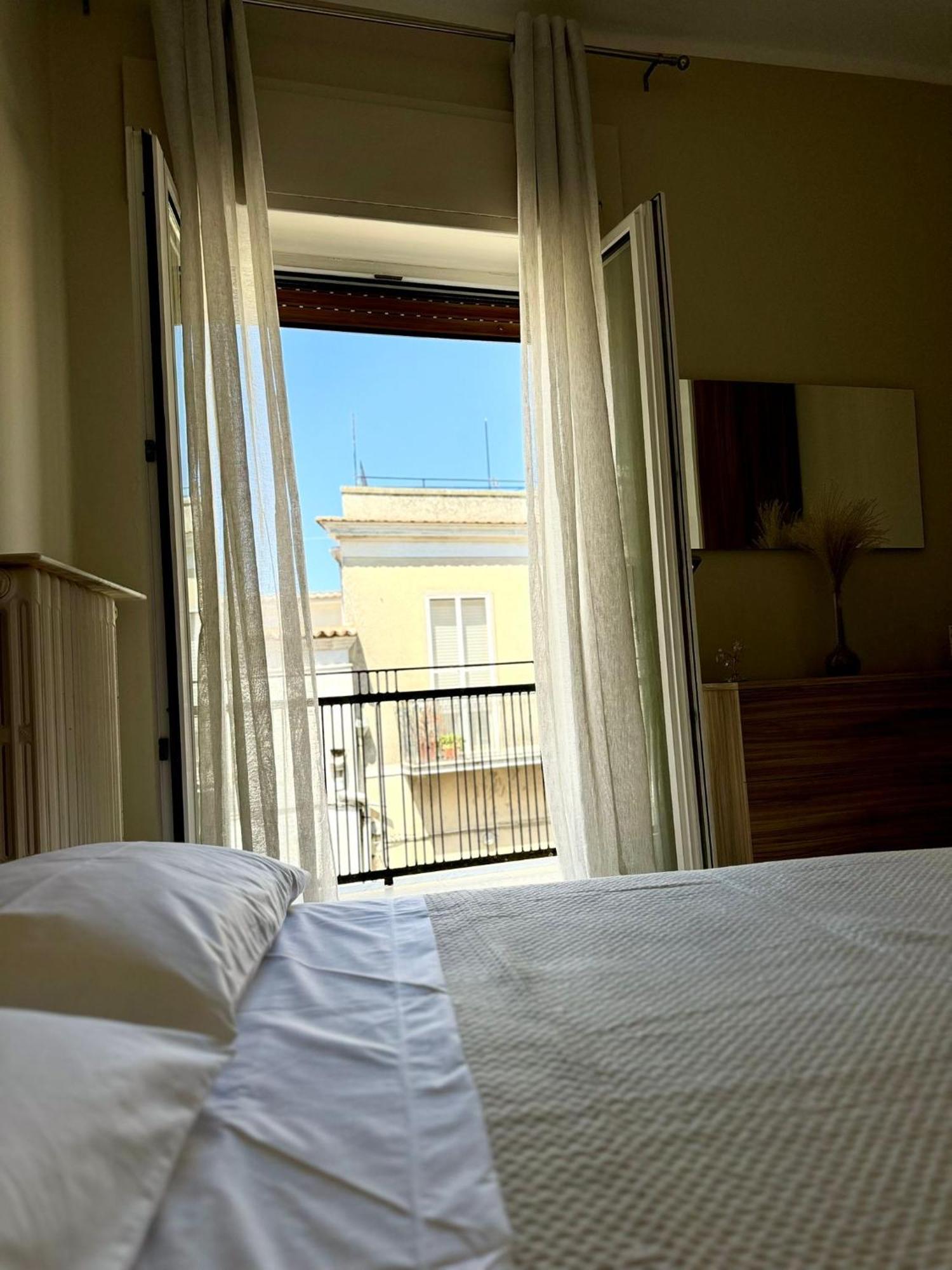 Ely House Apartment Monte SantʼAngelo Exterior foto