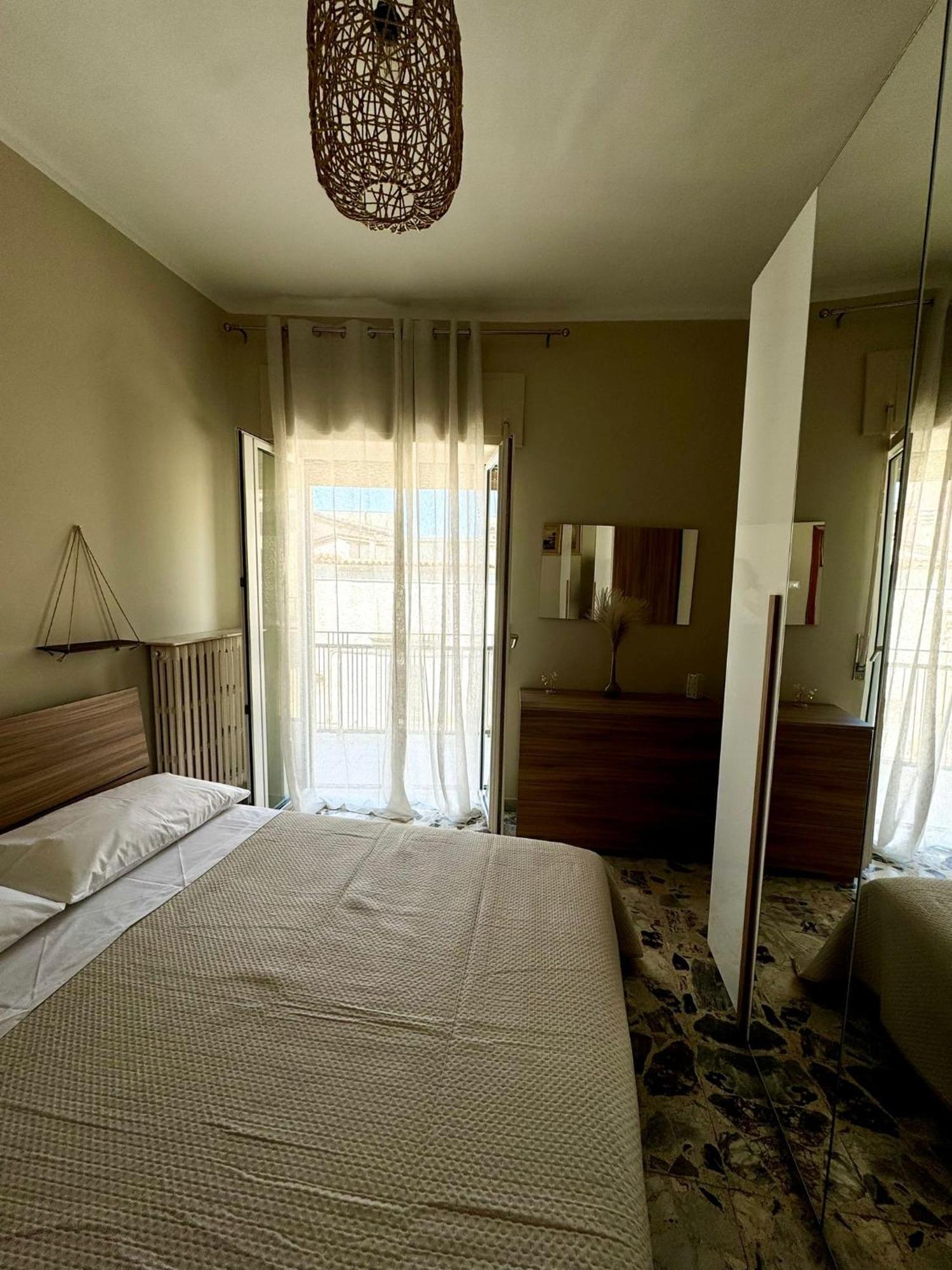 Ely House Apartment Monte SantʼAngelo Exterior foto